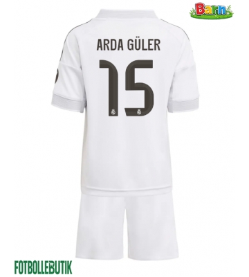 Real Madrid Arda Guler #15 Hemmaställ Barn 2025-26 Kortärmad (+ Korta byxor)